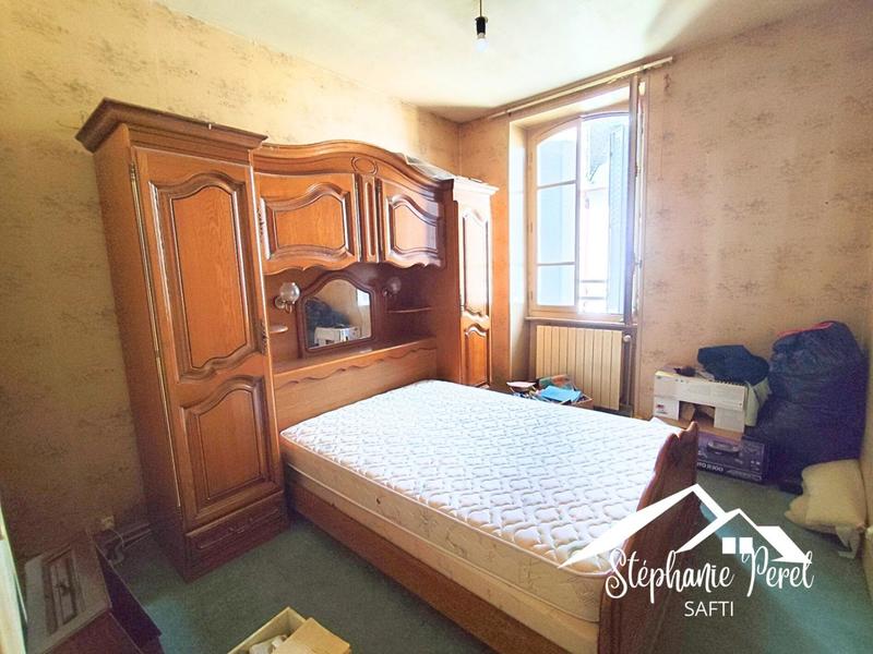 Maison - 150 m² - 8 pièces