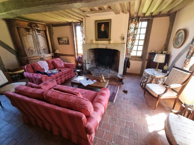 Maison ancienne - 400 m² - 13 pièces