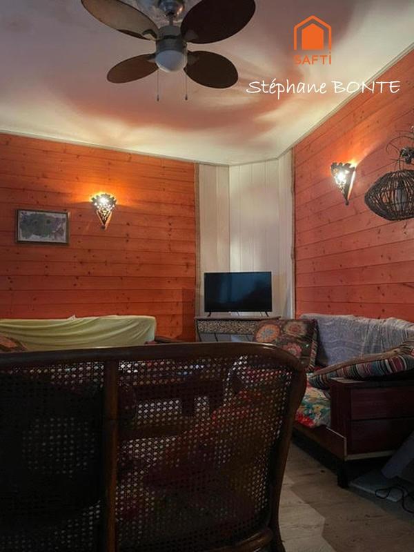 Maison - 230 m² - 5 pièces