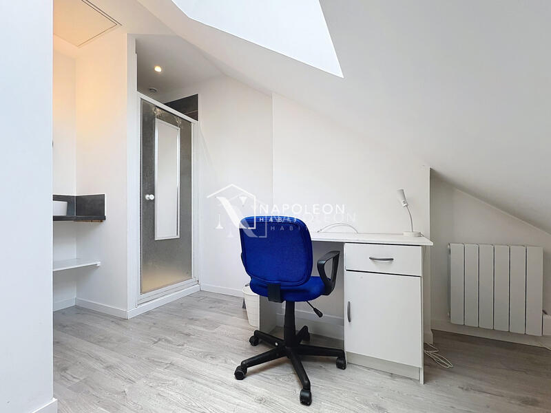 Maison - 144 m² - 10 pièces