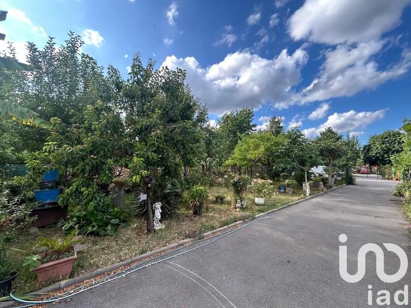 Maison - 257 m² - 8 pièces