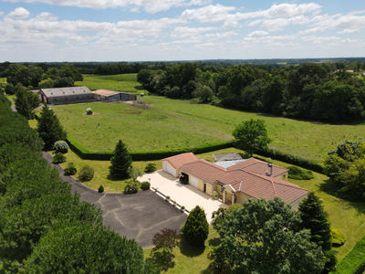 Maison - 188 m² - 7 pièces