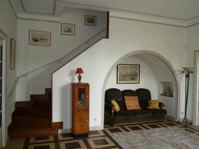 Maison - 185 m² - 7 pièces