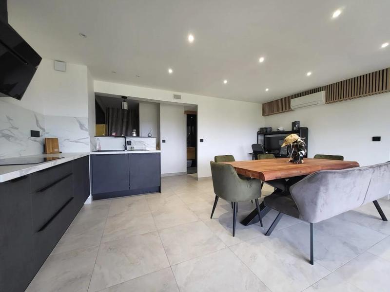 Appartement - 70 m² - 4 pièces