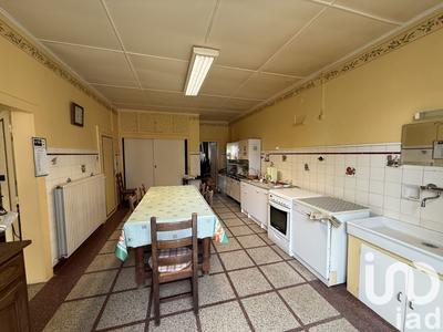 Maison de village - 221 m² - 7 pièces