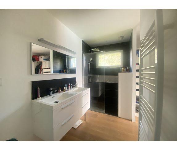 Maison - 152 m² - 5 pièces