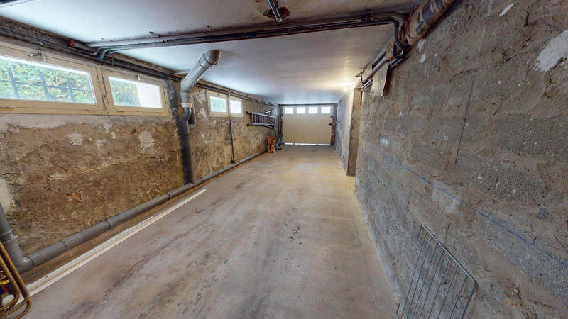 Maison - 151 m² - 6 pièces