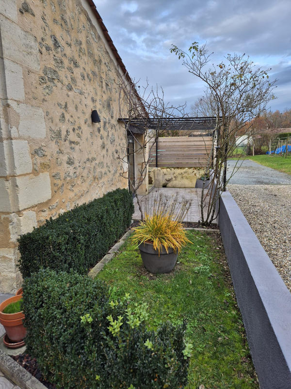 Maison - 231 m² - 6 pièces