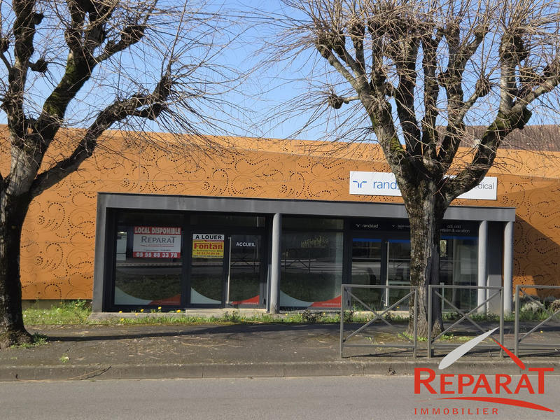 Local commercial - 104 m²