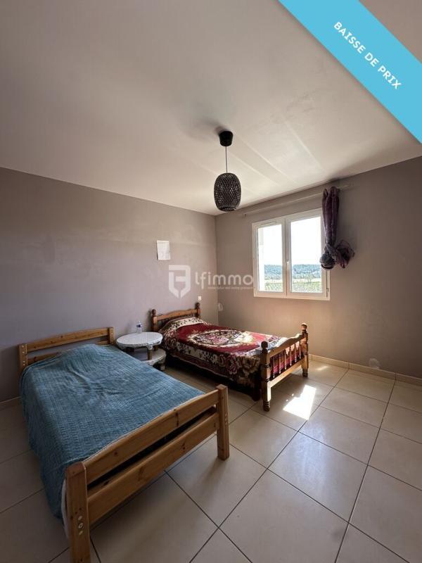 Maison - 166 m² - 4 pièces