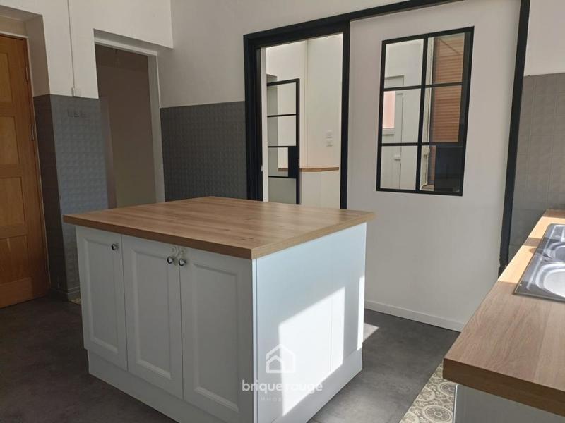 Maison - 97 m² - 4 pièces