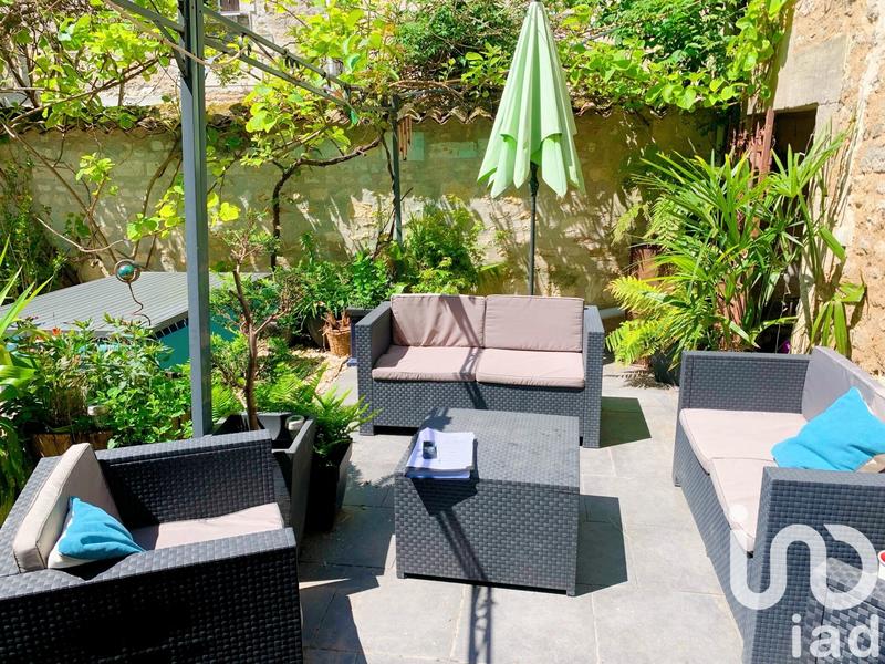 Maison - 200 m² - 6 pièces