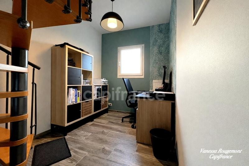 Maison - 168 m² - 6 pièces