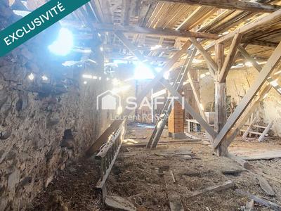 Maison - 200 m² - 2 pièces