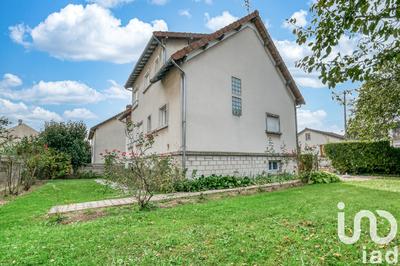 Maison - 136 m² - 5 pièces