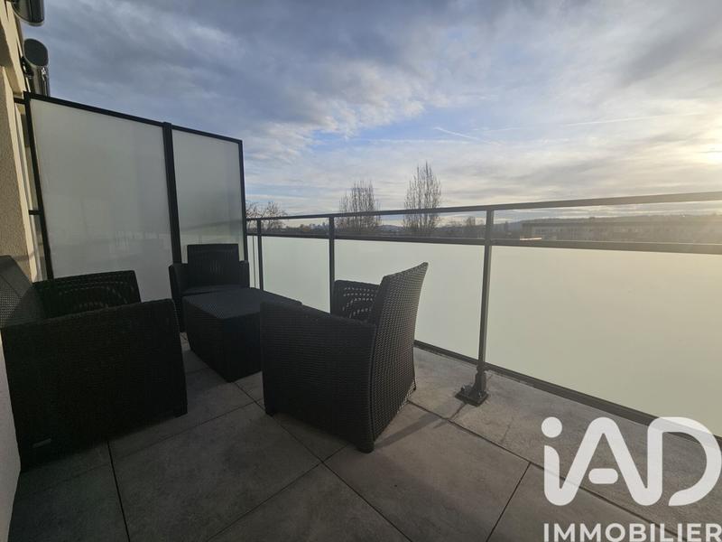 Appartement - 75 m² - 3 pièces