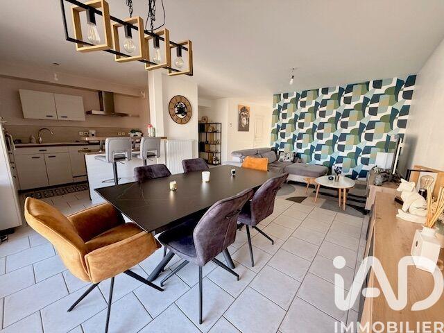 Appartement - 81 m² - 3 pièces