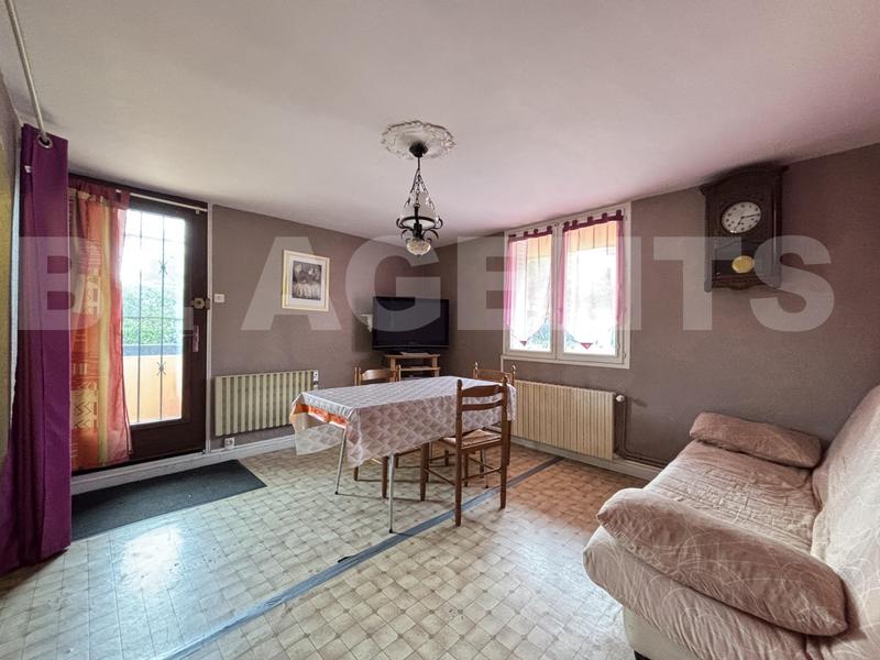 Maison traditionnelle - 92 m² - 5 pièces