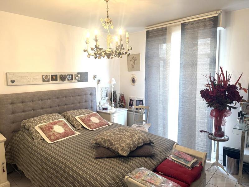 Appartement - 95 m² - 3 pièces