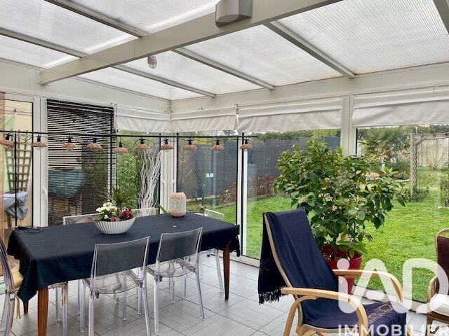 Maison - 98 m² - 4 pièces