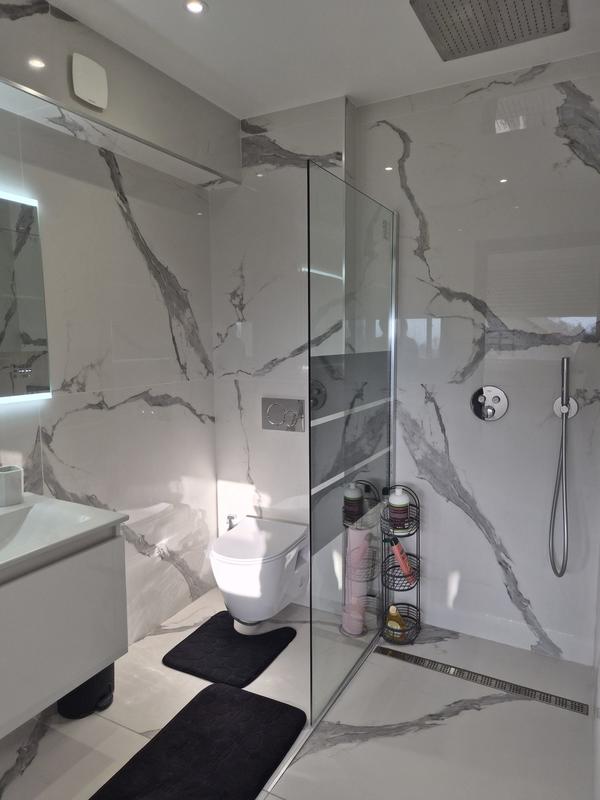 Maison contemporaine - 276 m² - 7 pièces