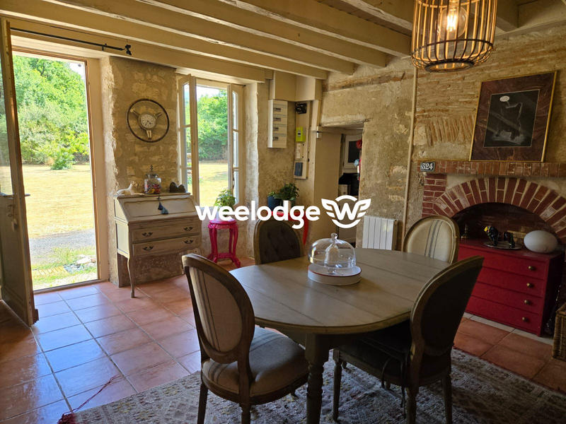 Maison ancienne - 217 m² - 7 pièces