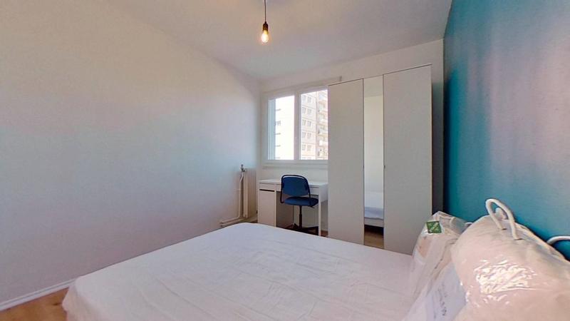 Chambre - 69 m² - 4 pièces