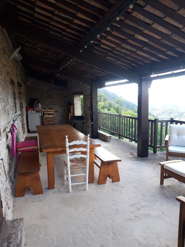 Maison ancienne - 108 m² - 4 pièces