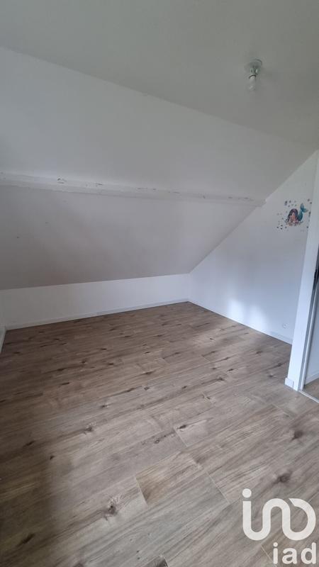 Maison - 93 m² - 5 pièces