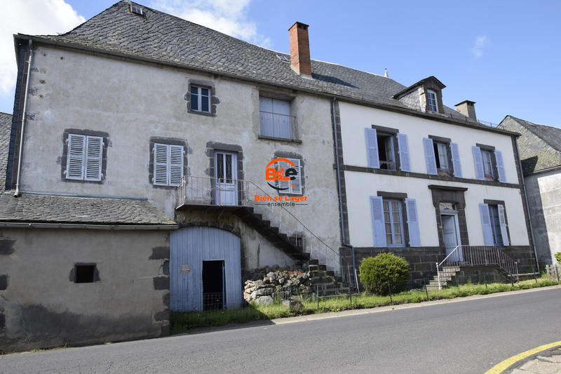 Maison - 188 m² - 8 pièces