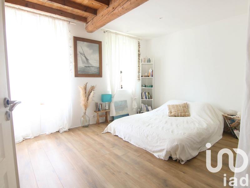 Bastide - 240 m² - 9 pièces