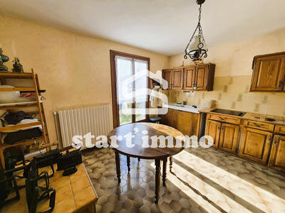 Maison - 138 m² - 5 pièces