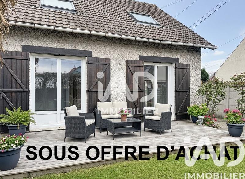 Maison - 90 m² - 5 pièces
