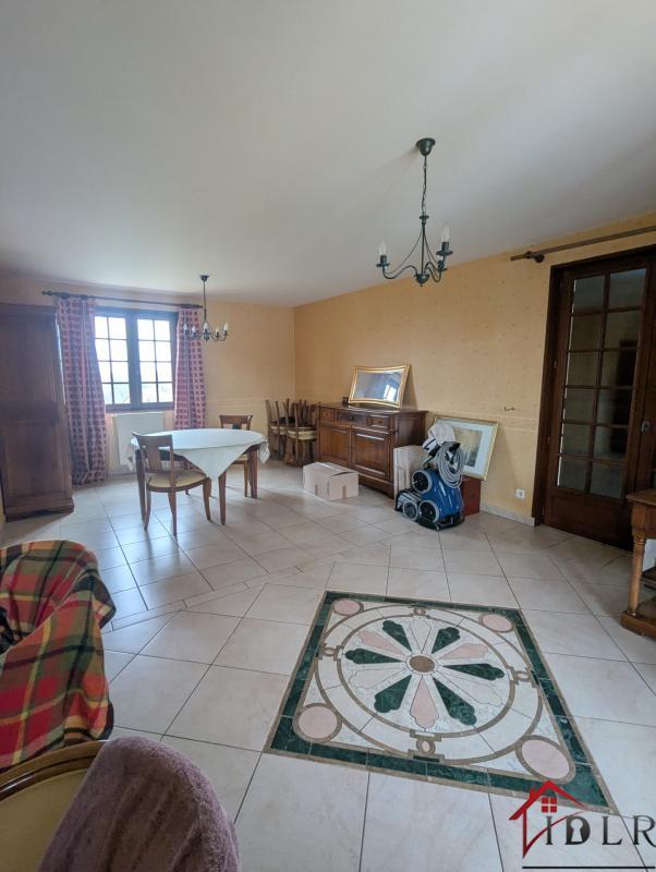 Maison - 136 m² - 5 pièces
