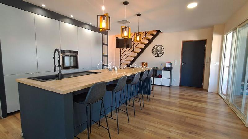 Maison - 115 m² - 5 pièces