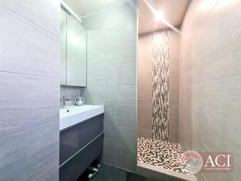 Maison - 140 m² - 7 pièces