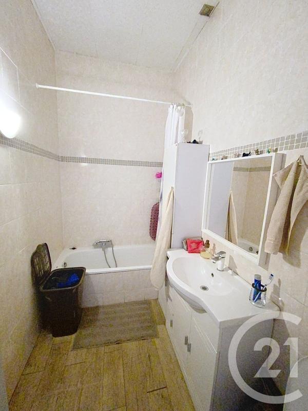 Maison - 73 m² - 3 pièces