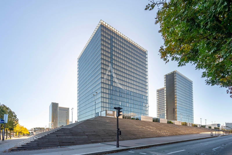 Appartement - 82 m² - 3 pièces