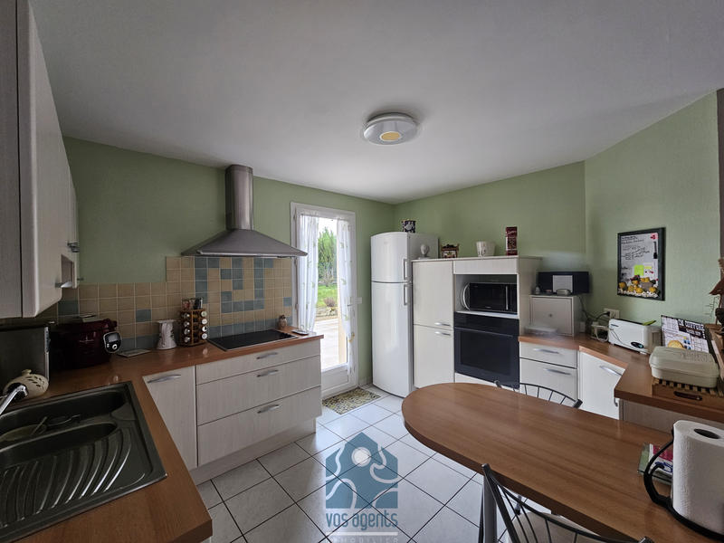 Maison - 90 m² - 4 pièces