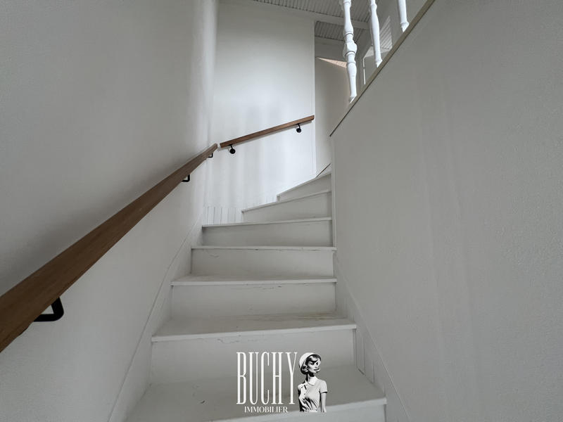 Maison - 105 m² - 4 pièces