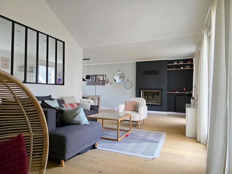 Villa - 206 m² - 7 pièces