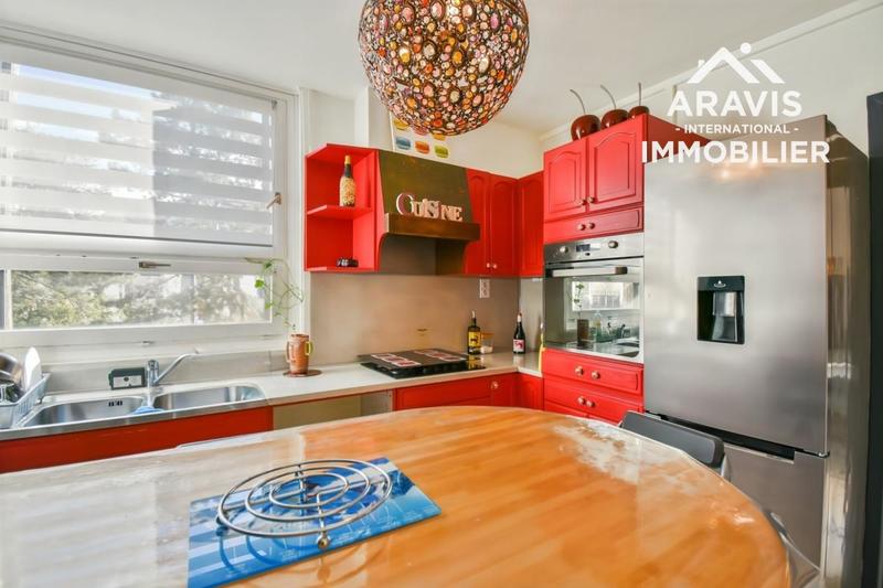 Appartement - 75 m² - 4 pièces