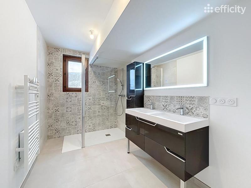 Appartement - 127 m² - 5 pièces