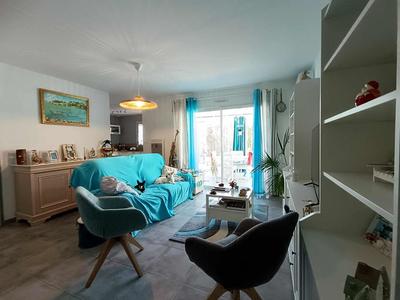 Maison - 85 m² - 5 pièces