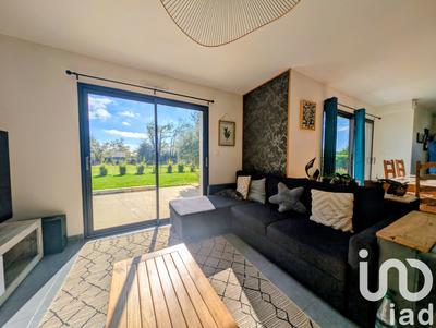 Maison - 97 m² - 5 pièces