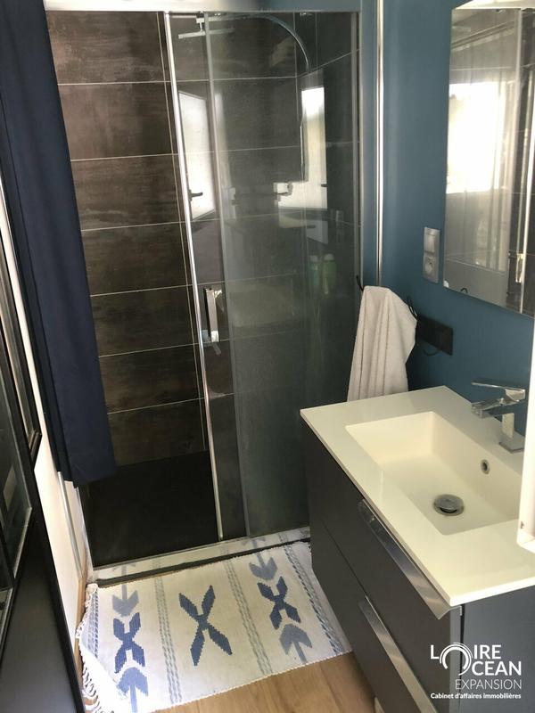 Local commercial - 64 m²