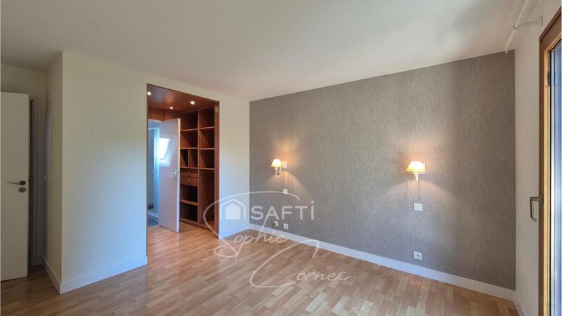 Maison - 125 m² - 6 pièces