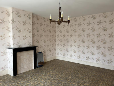 Maison - 94 m² - 5 pièces