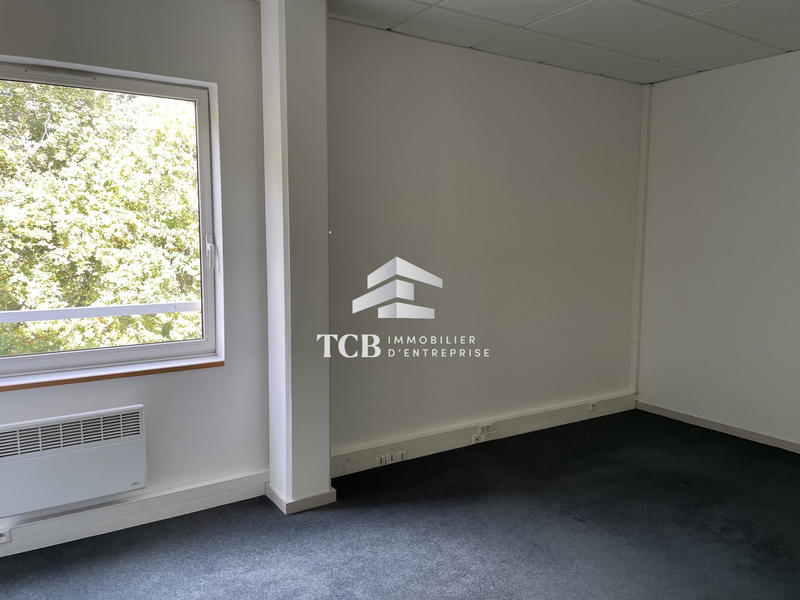 Bureau - 140 m²