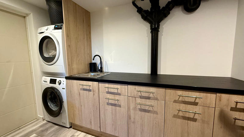 Appartement - 100 m² - 4 pièces